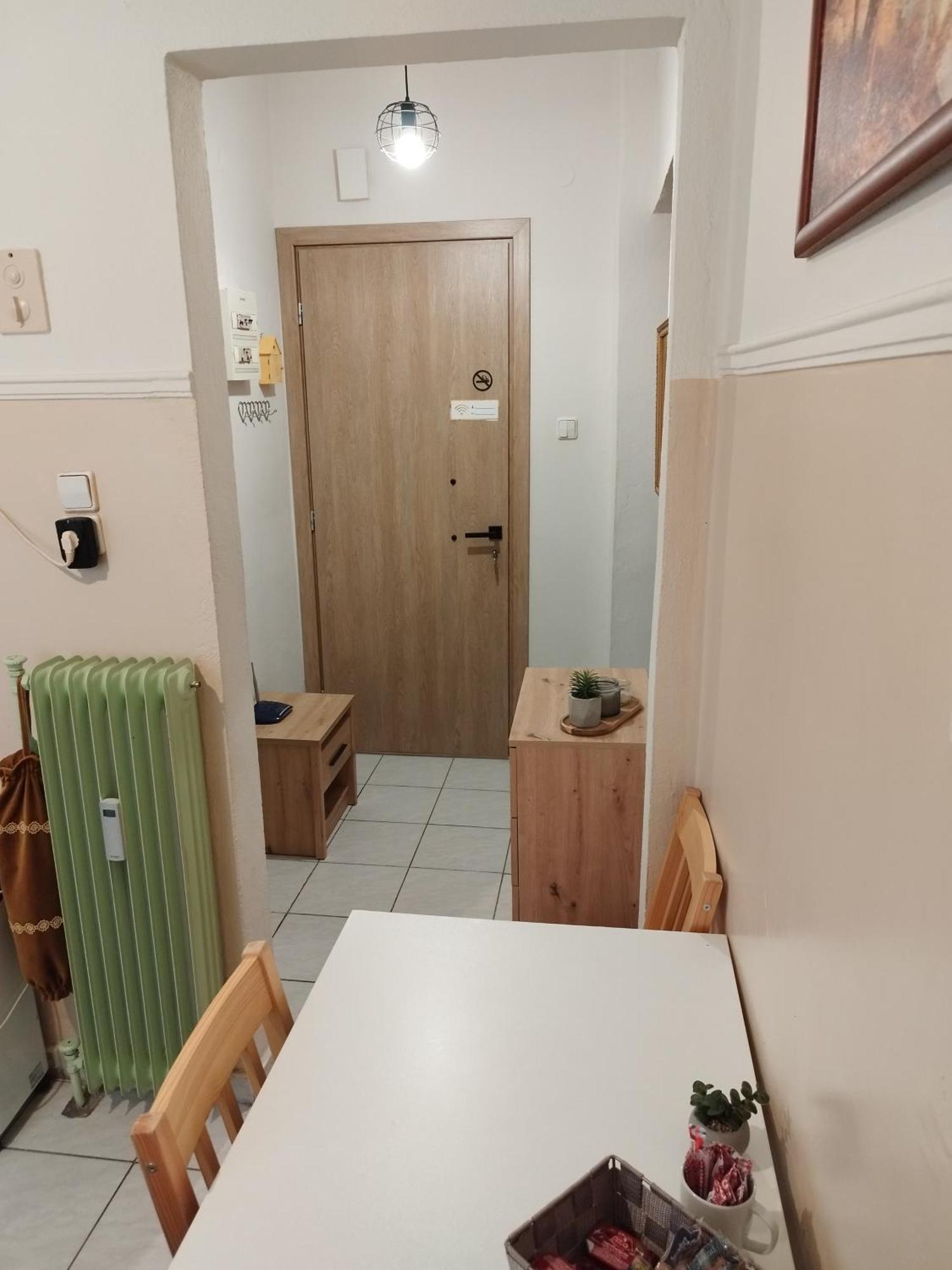 Evaggelia'S Apartments 1 Διαμονή Στο Κέντρο Козани Экстерьер фото